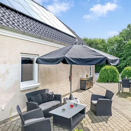 Amma - 21km From The Sea By Interhome Bredebro