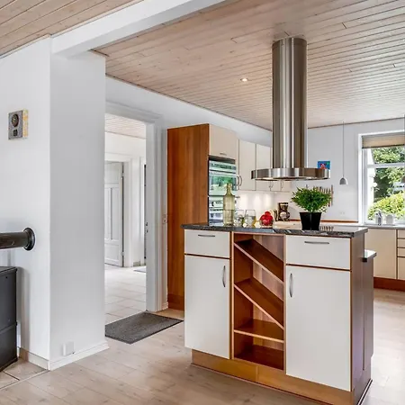 Amma - 21km From The Sea By Interhome Bredebro