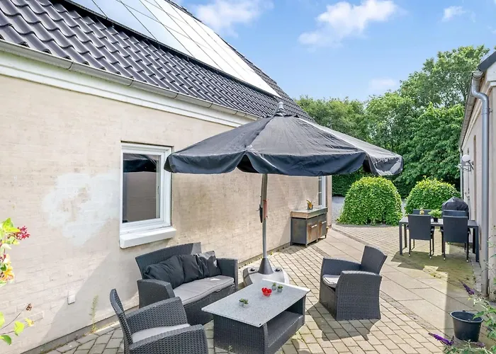 Amma - 21km From The Sea By Interhome Bredebro